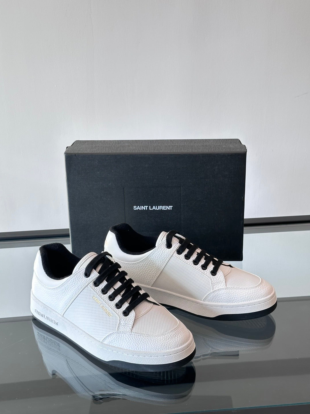Saint Laurent