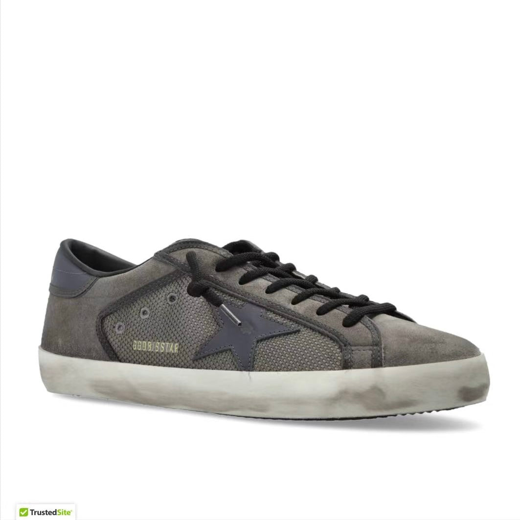 Golden goose