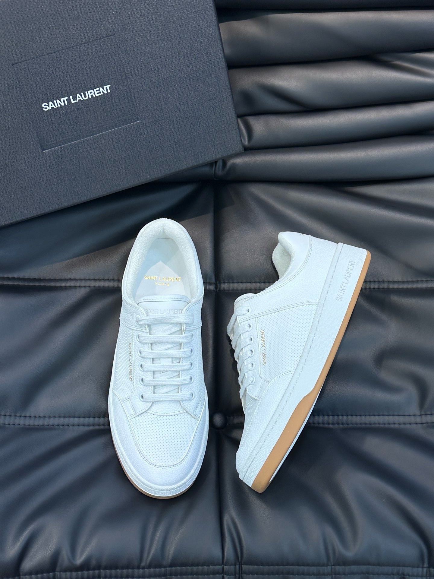 Saint laurent