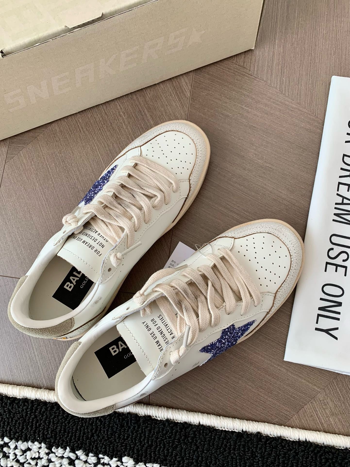 Golden goose