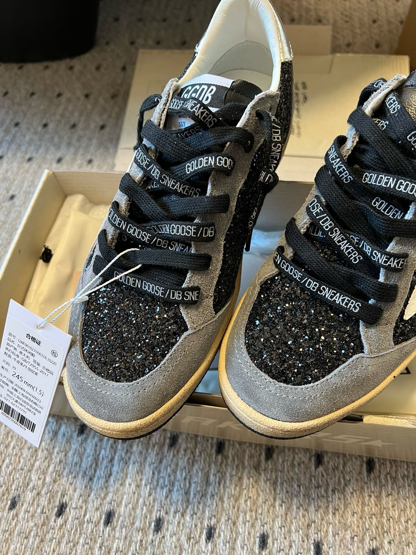 Golden goose