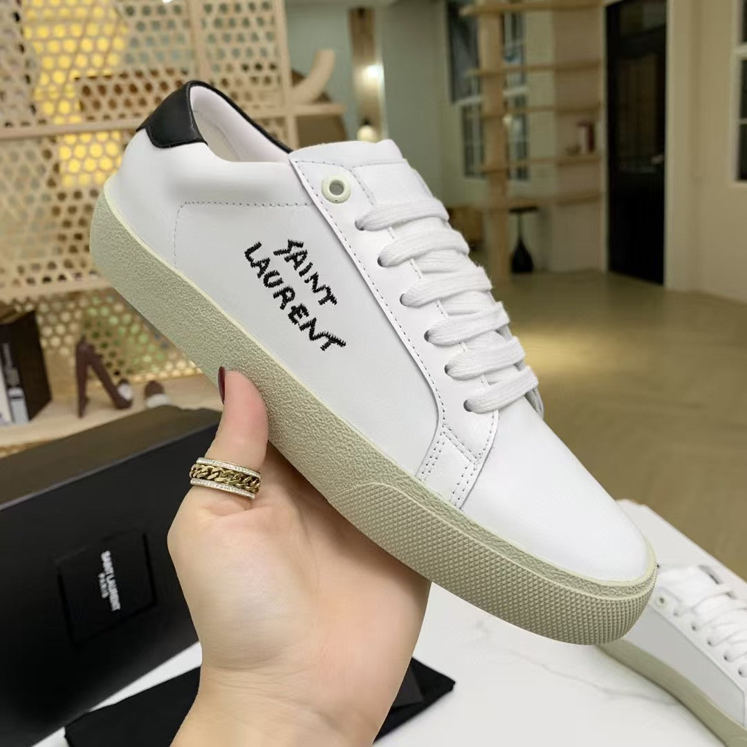 Saint Laurent